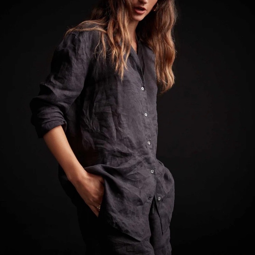 James Perse Navy Linen Button Down Long Sleeve Shirt